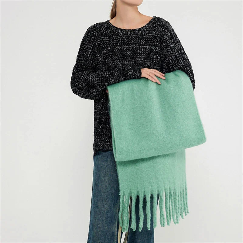 Écharpe étole grand format douce et chaude à franges